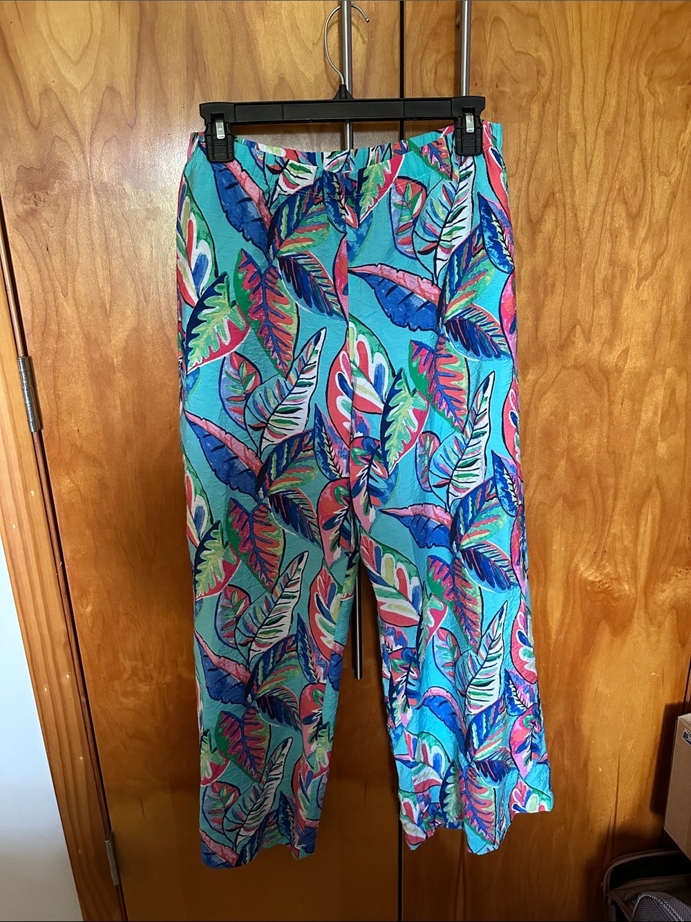 Escape habitat Bright Tropical Print Wide-Leg Pants - $98 retail very stretchy